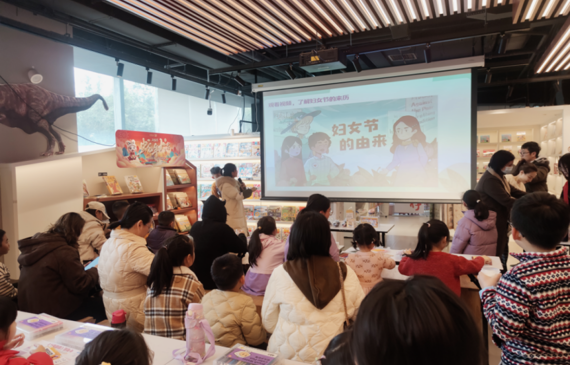 当壮锦遇上耳环会有什么惊喜